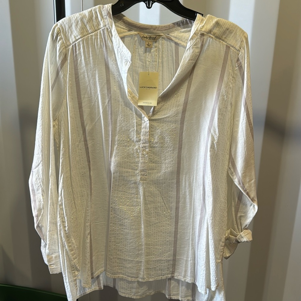 Lucky top from buckle